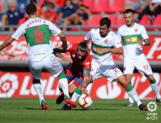 国王杯半决赛对决在即！新疆男篮演练定位球，广厦男篮密集防守应对的简单介绍